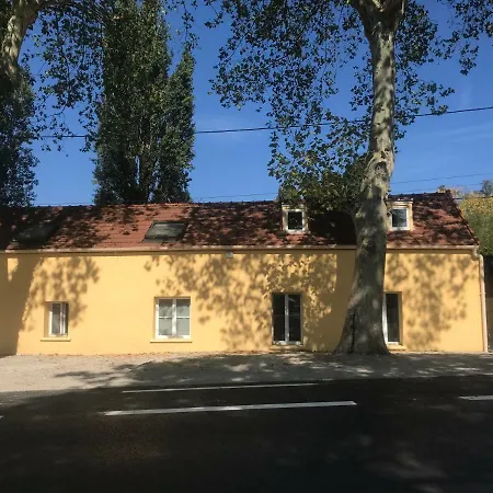 Clos De La Fontaine A Апартаменты Villiers-Saint-Frederic